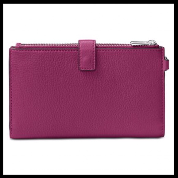 Michael Kors Adele Pebble Leather Phone Wristlet - Picture 3 of 6